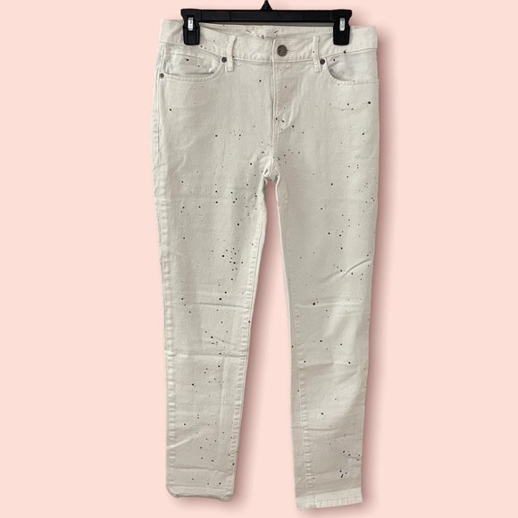 Lou & Grey Slouchy Skinny Off-White Denim Jeans with Black Splatter Paint Design - Picture 1 of 9